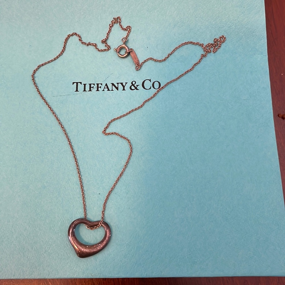 Tiffany Elsa Perretti open heart necklace